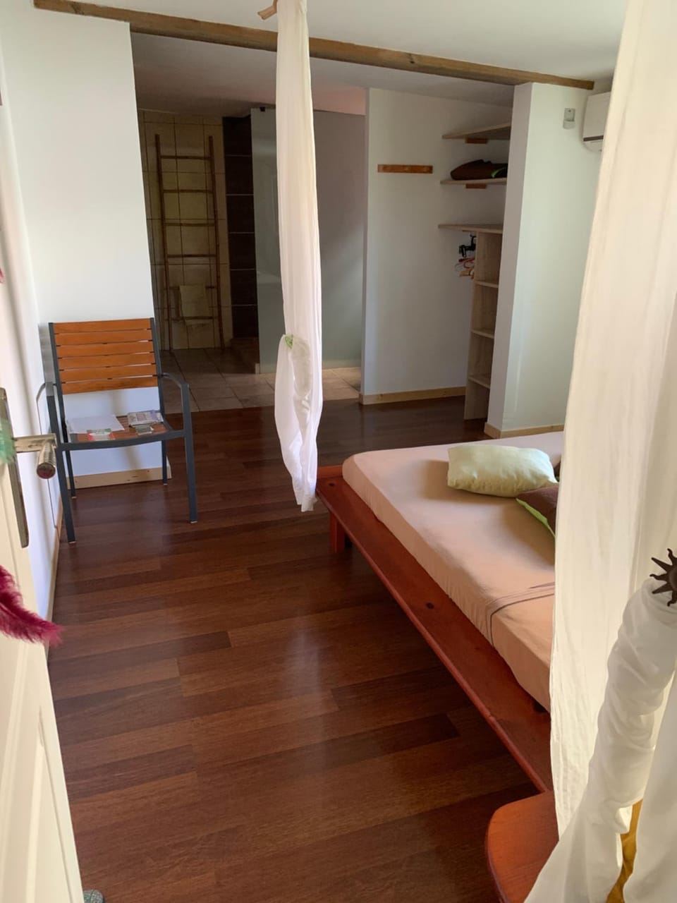 Bed, Photo of the whole room, Bedroom, wardrobe
