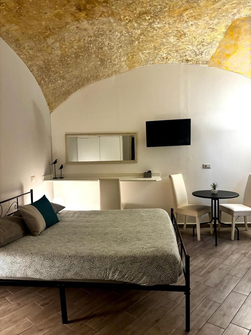 Petros rooms&apartments Bed and Breakfast in Salerno