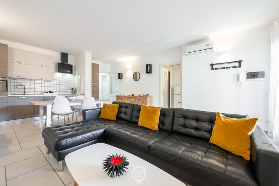Estay - Via Giardini House Apartment in Villasimius