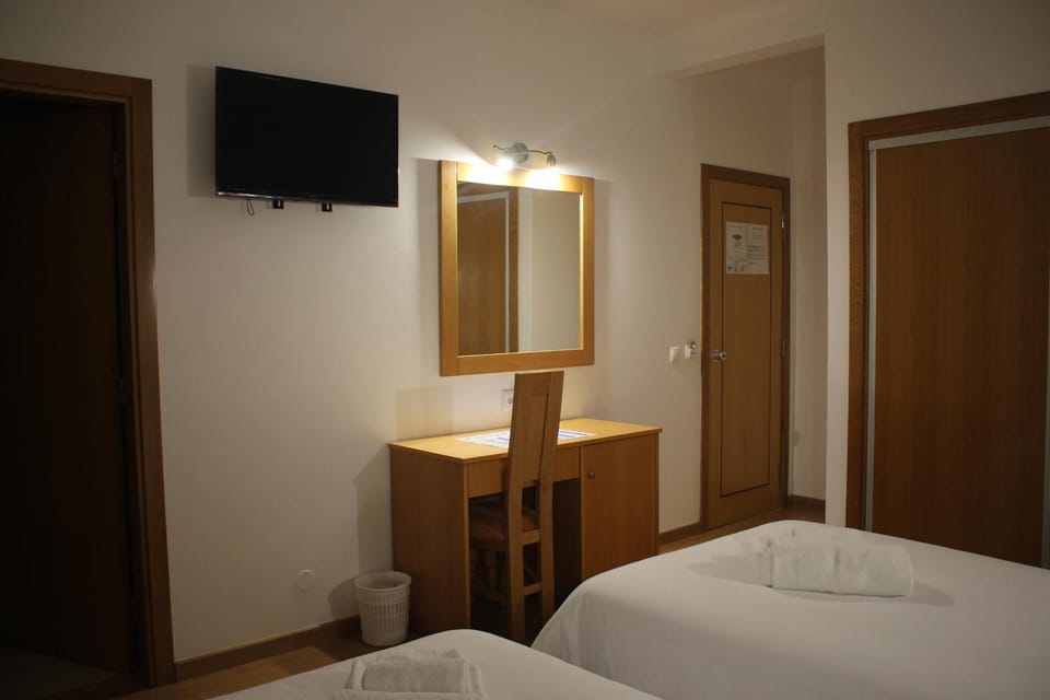 Bedroom, wardrobe