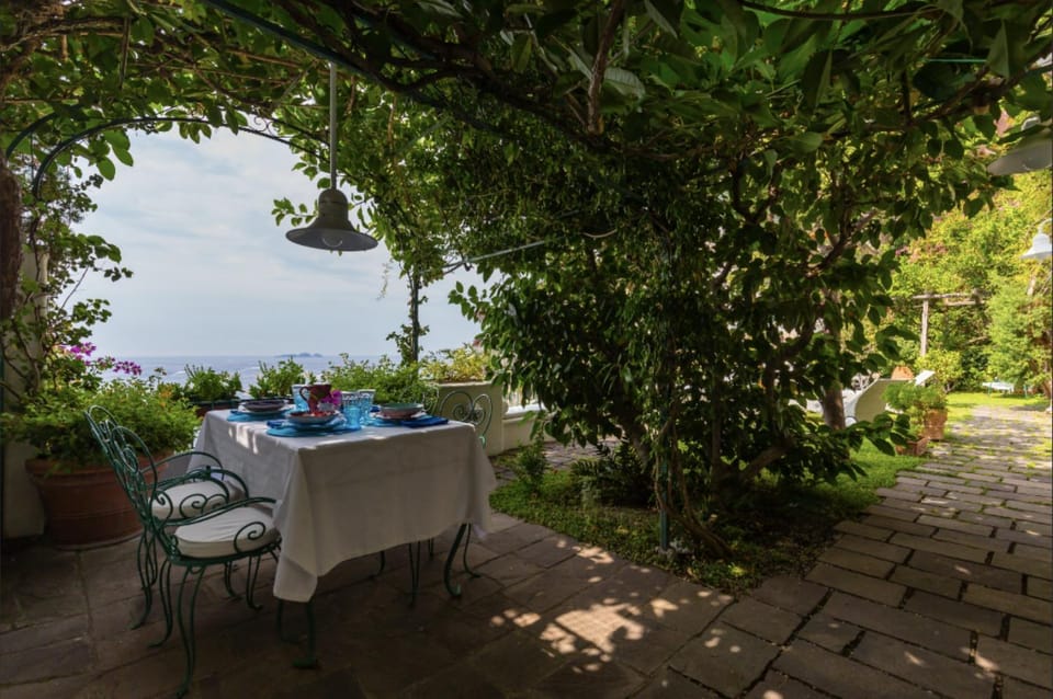 Property building, Patio, Day, Summer, Garden, Other, Decorative detail, Garden view, Sea view