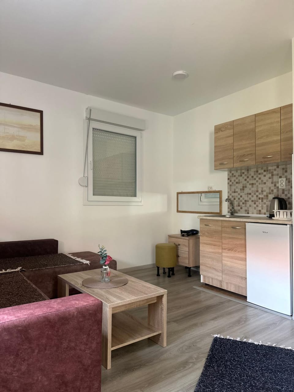 Kitchen or kitchenette, Living room
