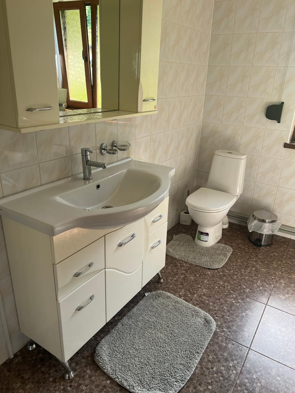 Toilet, Bath