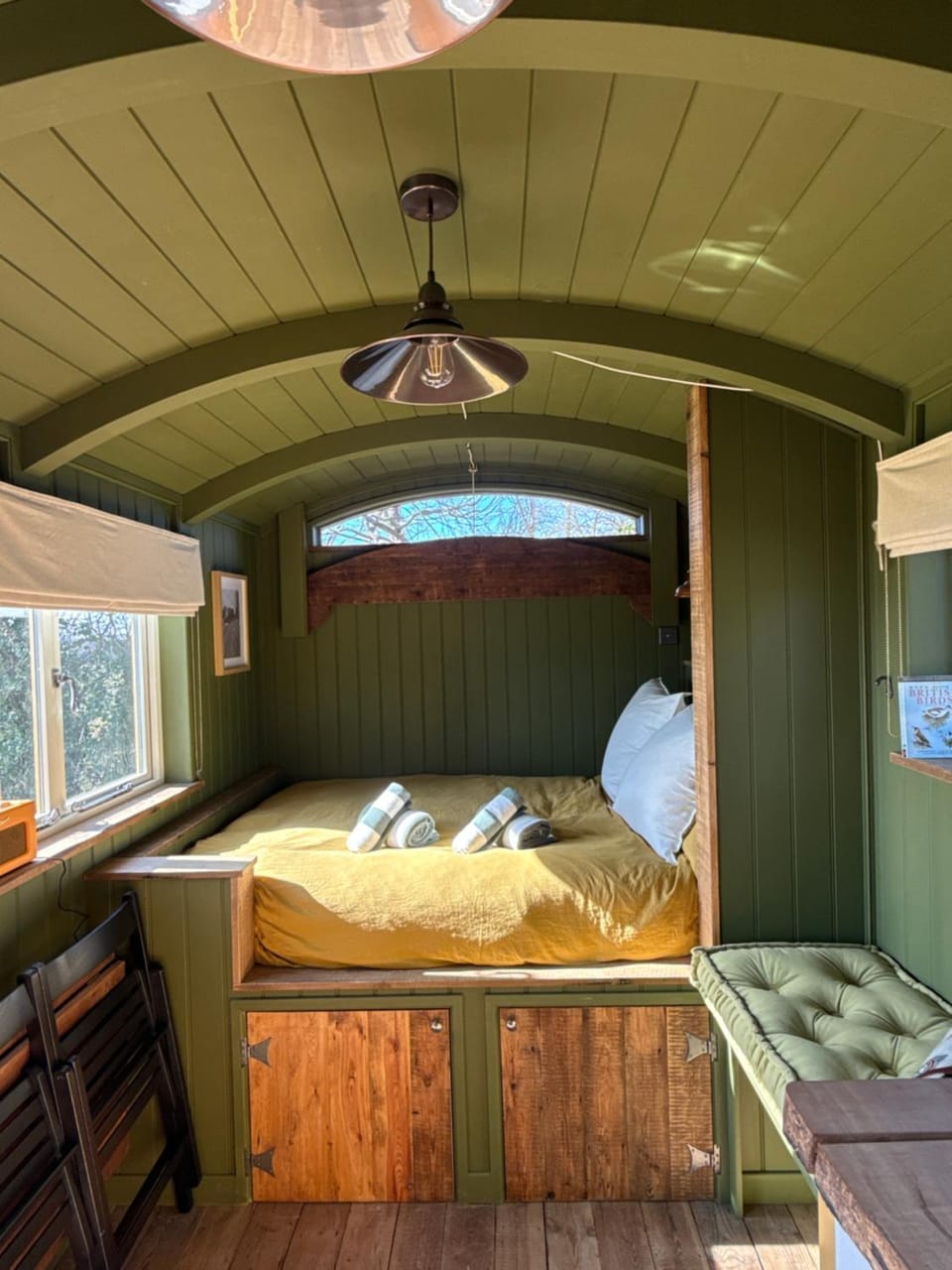 'Russet' Hut on fruit farm Farm Stay in Babergh District