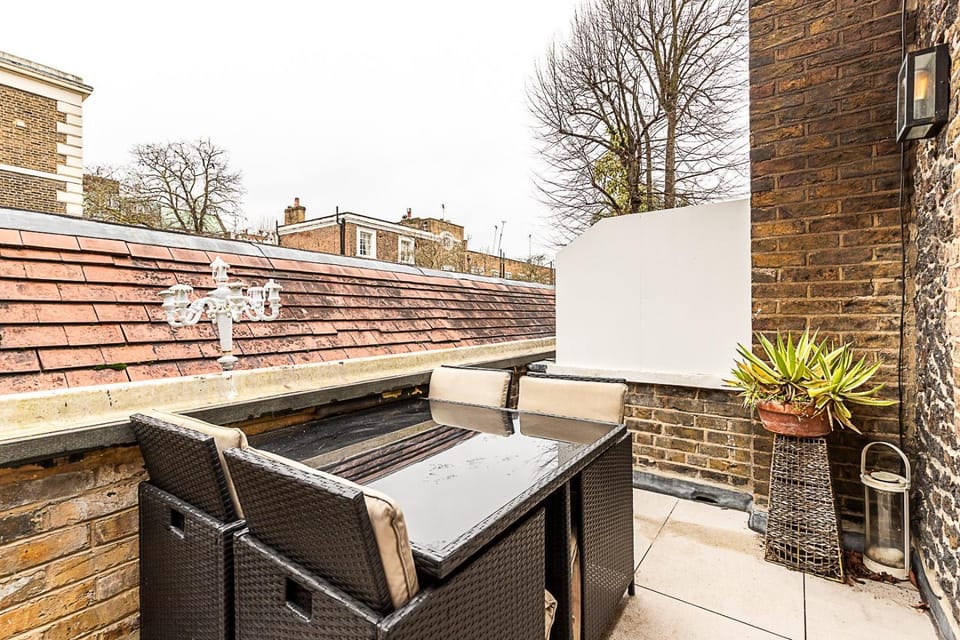 Stylish Hyde Park Gem Apartment in City of Westminster