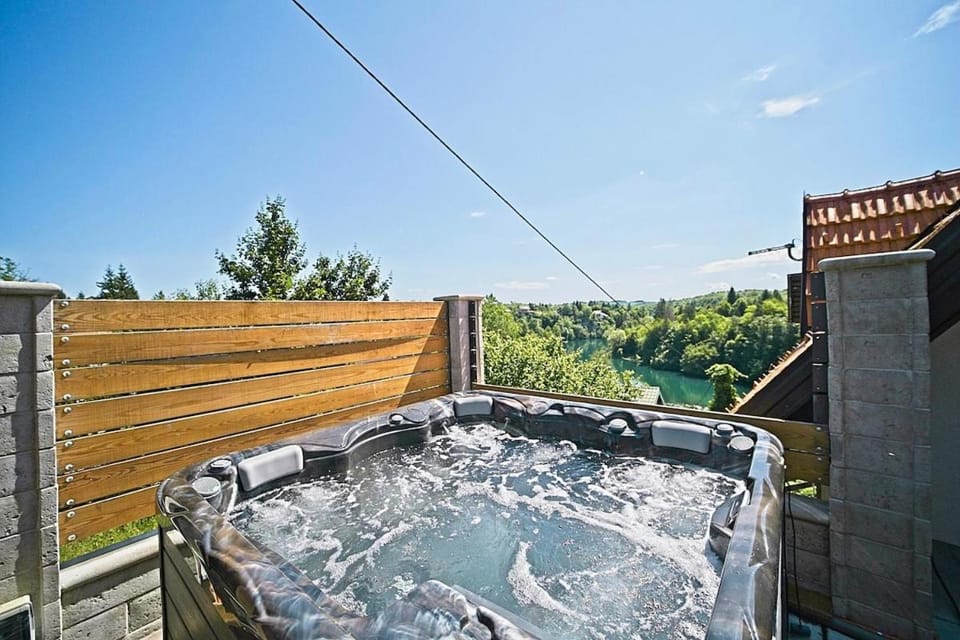 Hot Tub, Spa and wellness centre/facilities, River view, Open Air Bath