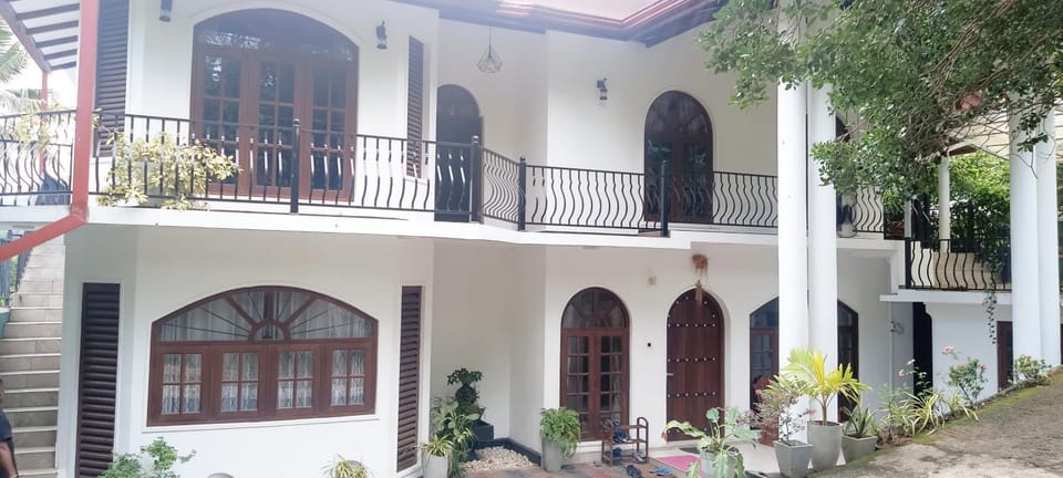 Property building, Balcony/Terrace
