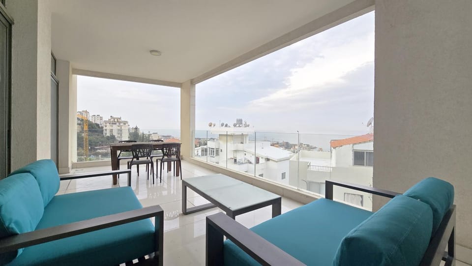 Patio, Balcony/Terrace, Seating area