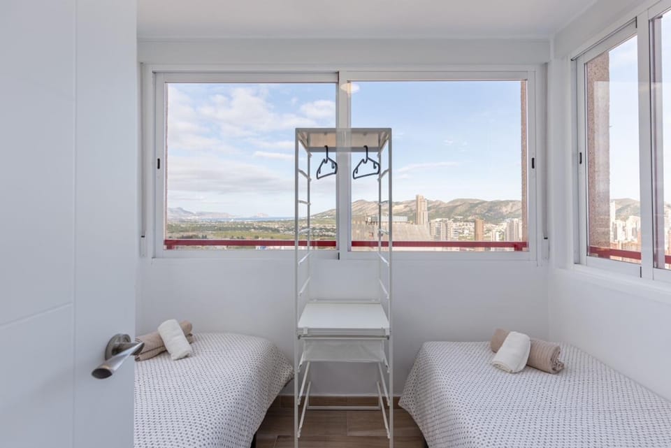 Bed, View (from property/room), Balcony/Terrace, Photo of the whole room, Bedroom