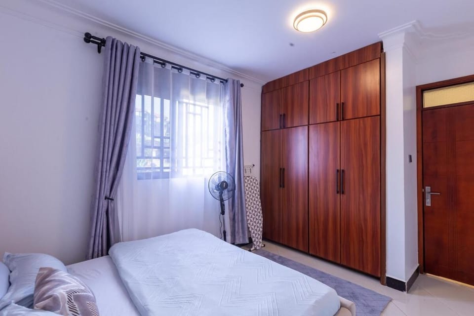 1 bedroom home Kyanja Hill, CityView Apartment in Kampala