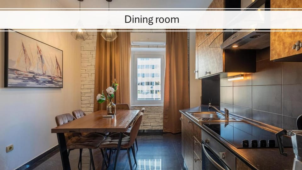 PETRUS SUPERIOR APARTMENT - spacious three-room apartment - prestigious location near Diocletian's Palace and Bacvice beach - the best restaurants within walking distance - free parking provided Apartment in Split