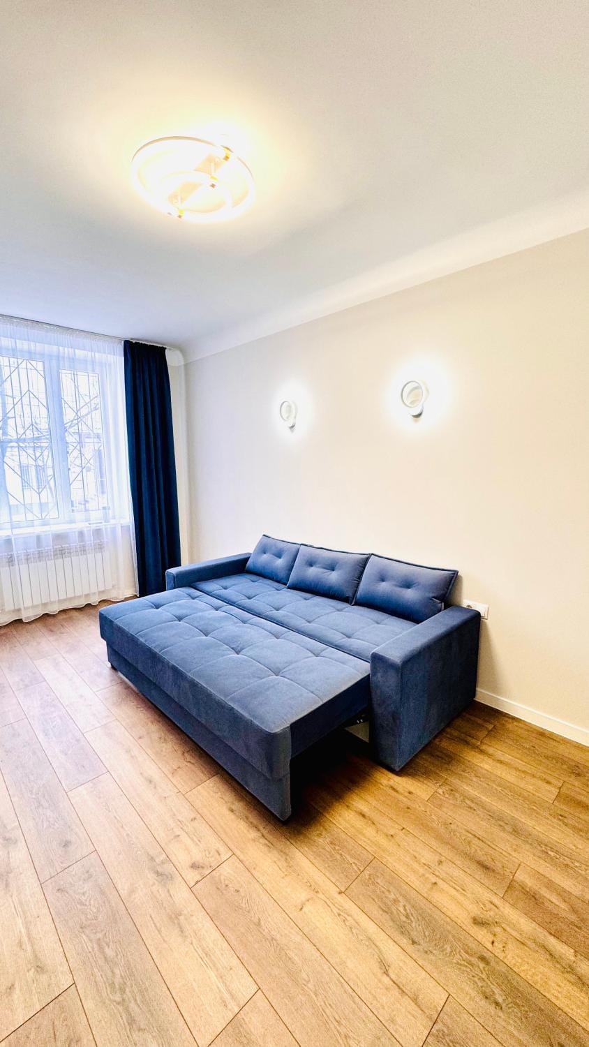 Living room, Photo of the whole room, Seating area