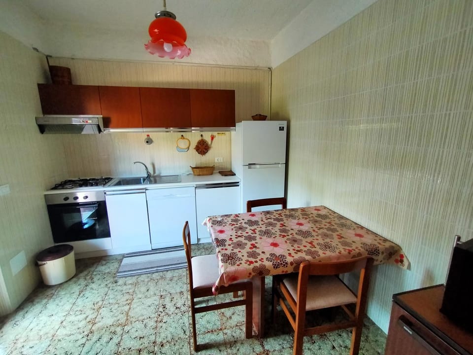 Appartamento Quadrilocale cod 437 Apartment in Marche