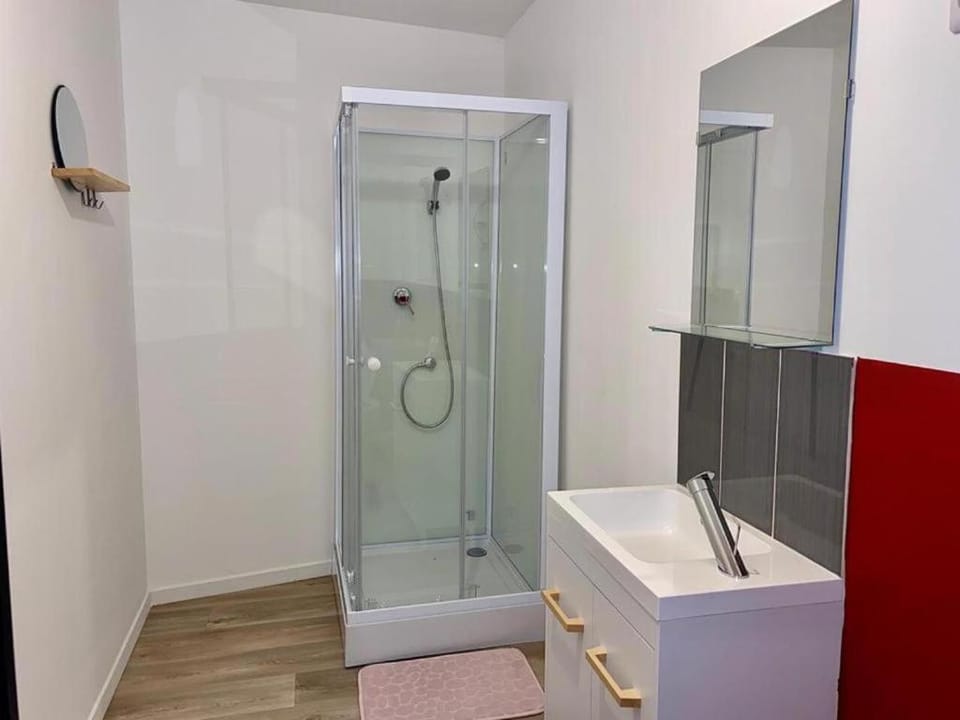 Le Big Road Rouge Apartment in Hauts-de-France