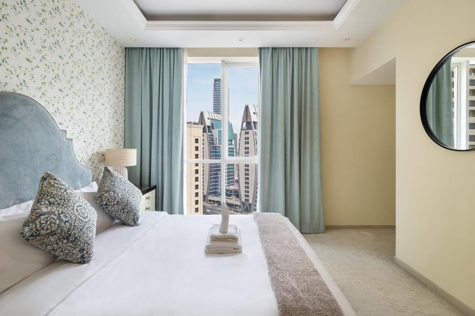 Luxury 4BR Apartment in JBR Private Beach Access Apartment in Dubai