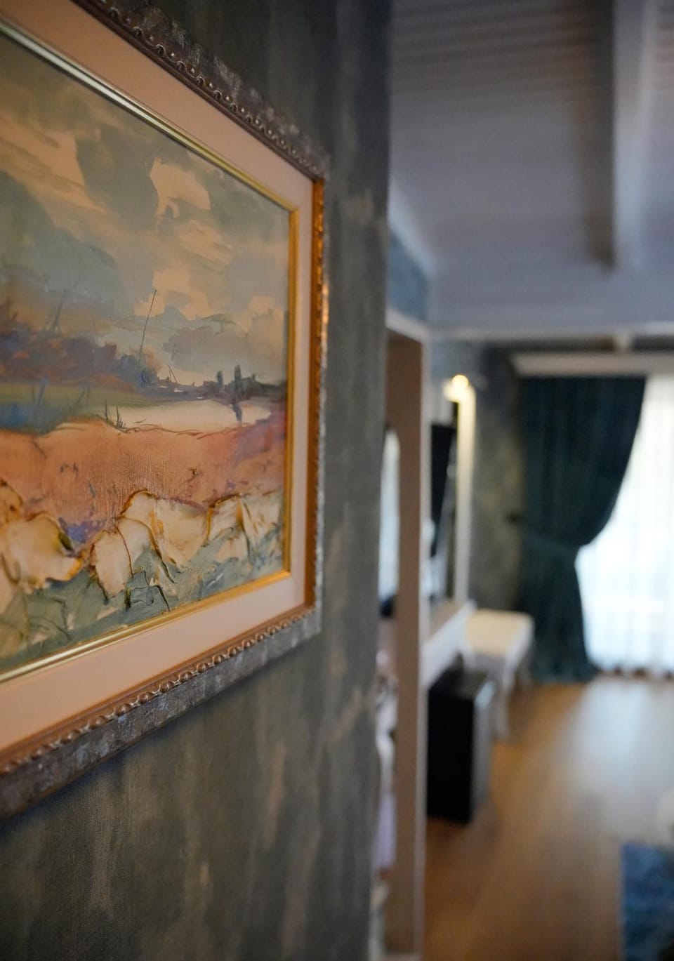 Living room, Decorative detail