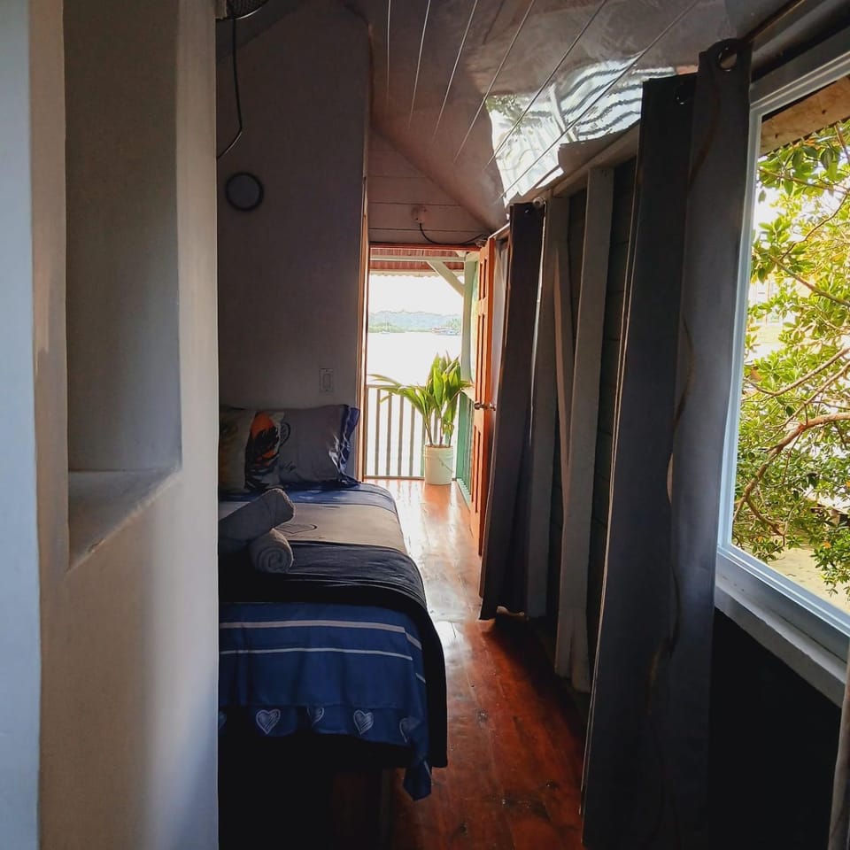 Casa del arbol House in Bocas del Toro Province