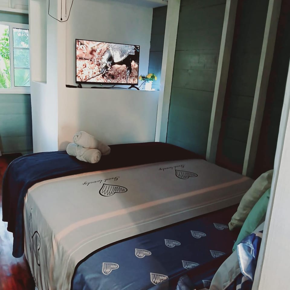 Casa del arbol House in Bocas del Toro Province