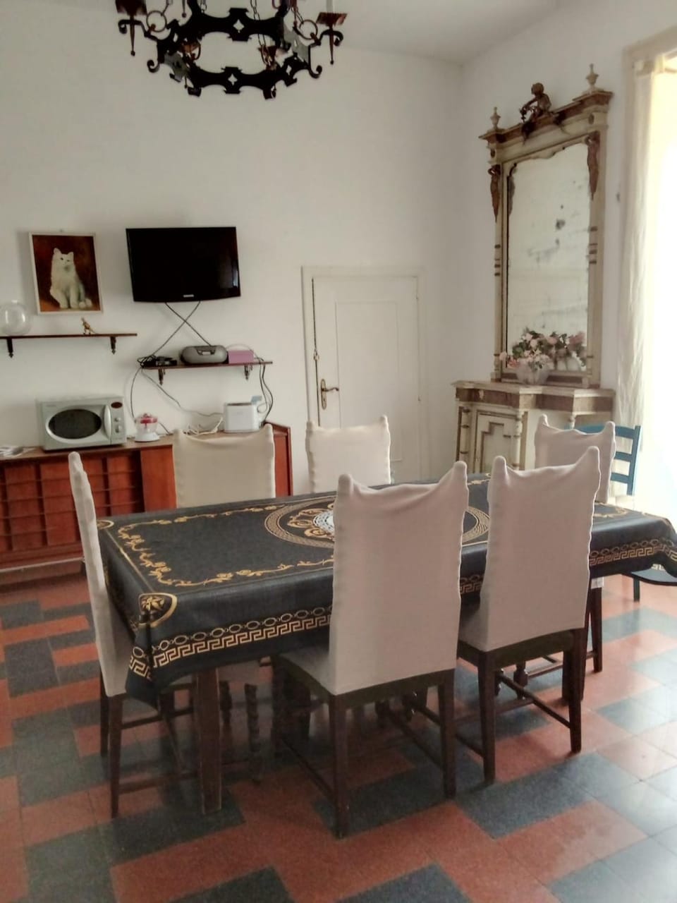 Communal lounge/ TV room, TV and multimedia