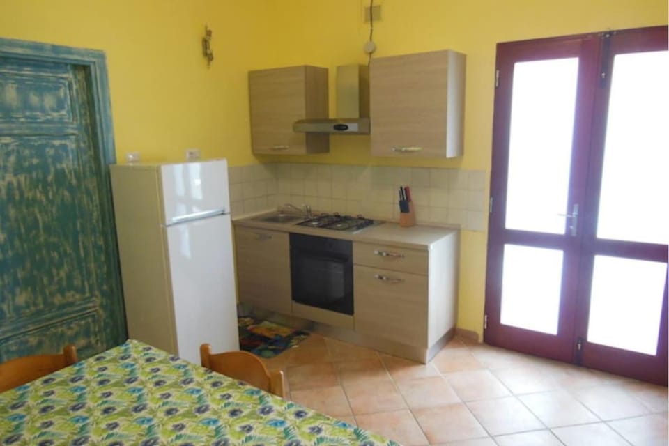 Tirreno 2 Apartment in San Teodoro