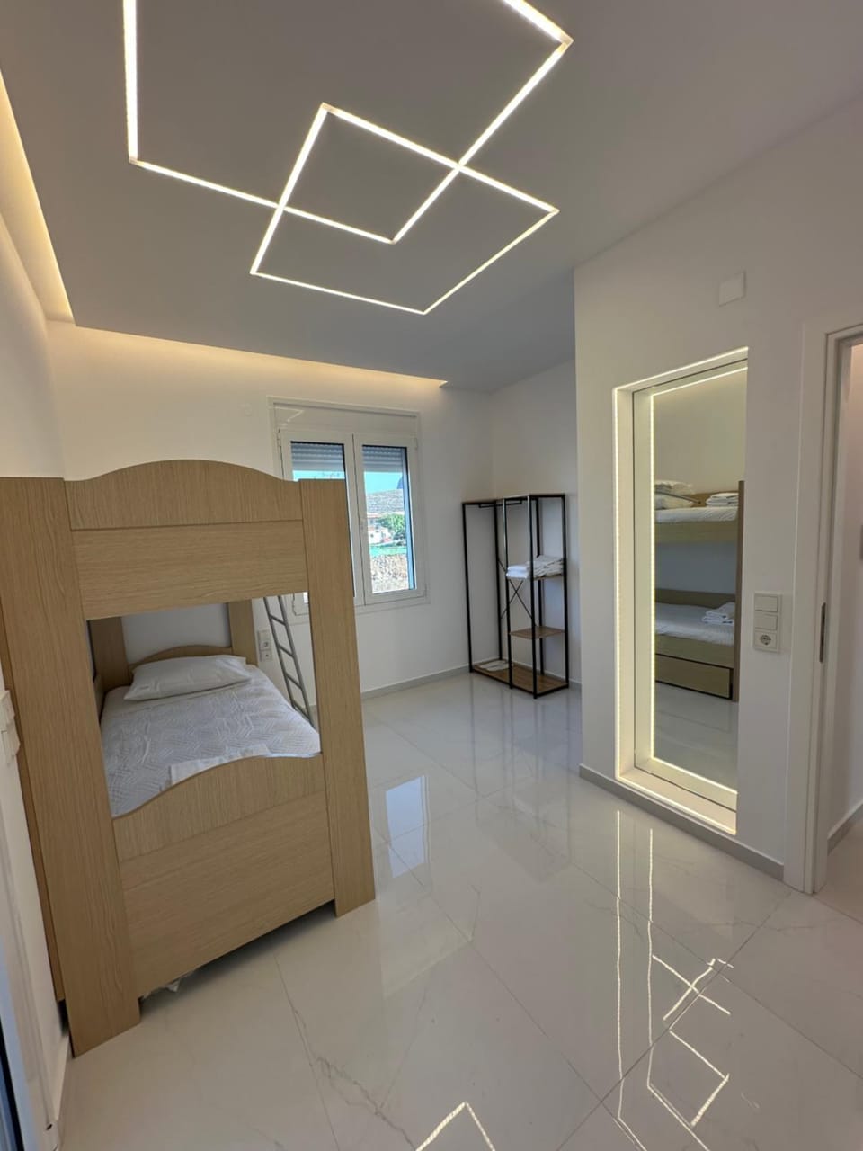 Bedroom, children