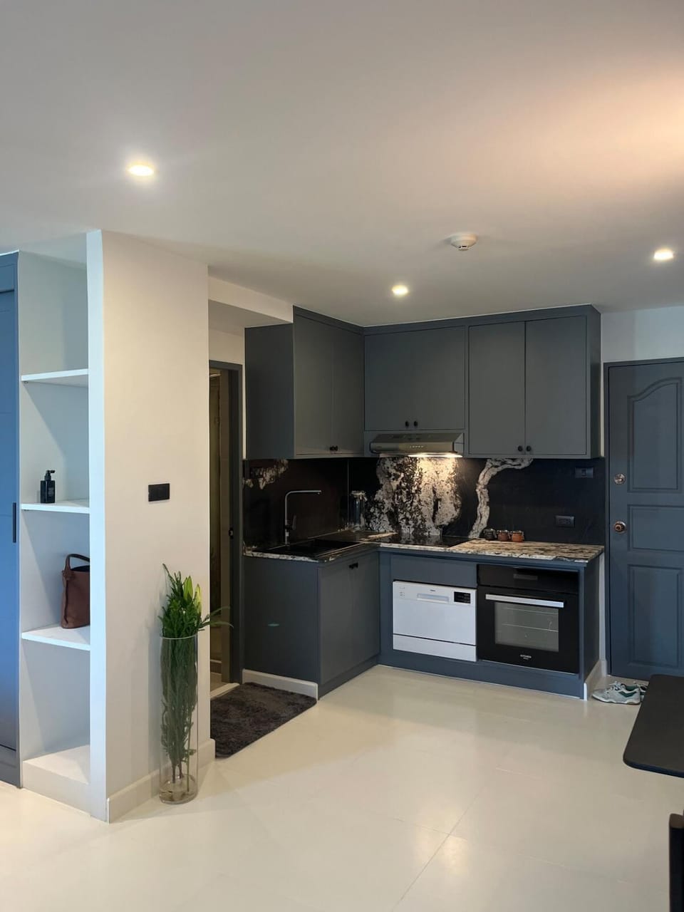 Peaceful Cozy Apt with Stunning View&Full Kitchen Apartment in Bangkok