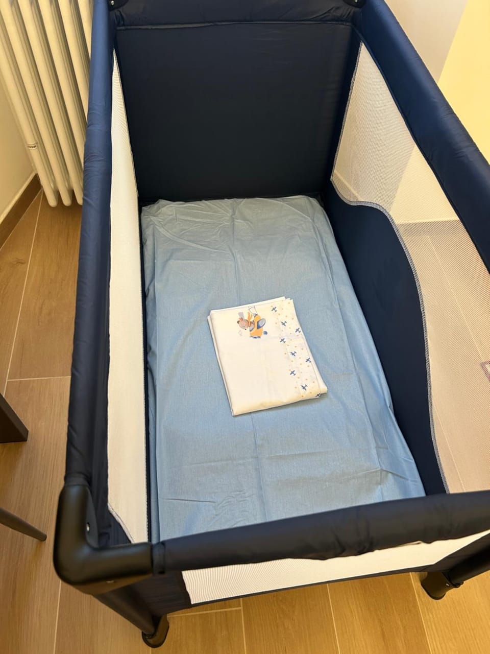 cot