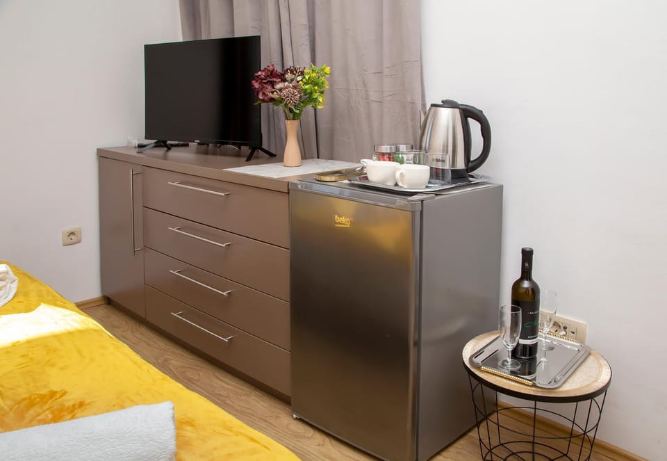 TV and multimedia, Coffee/tea facilities