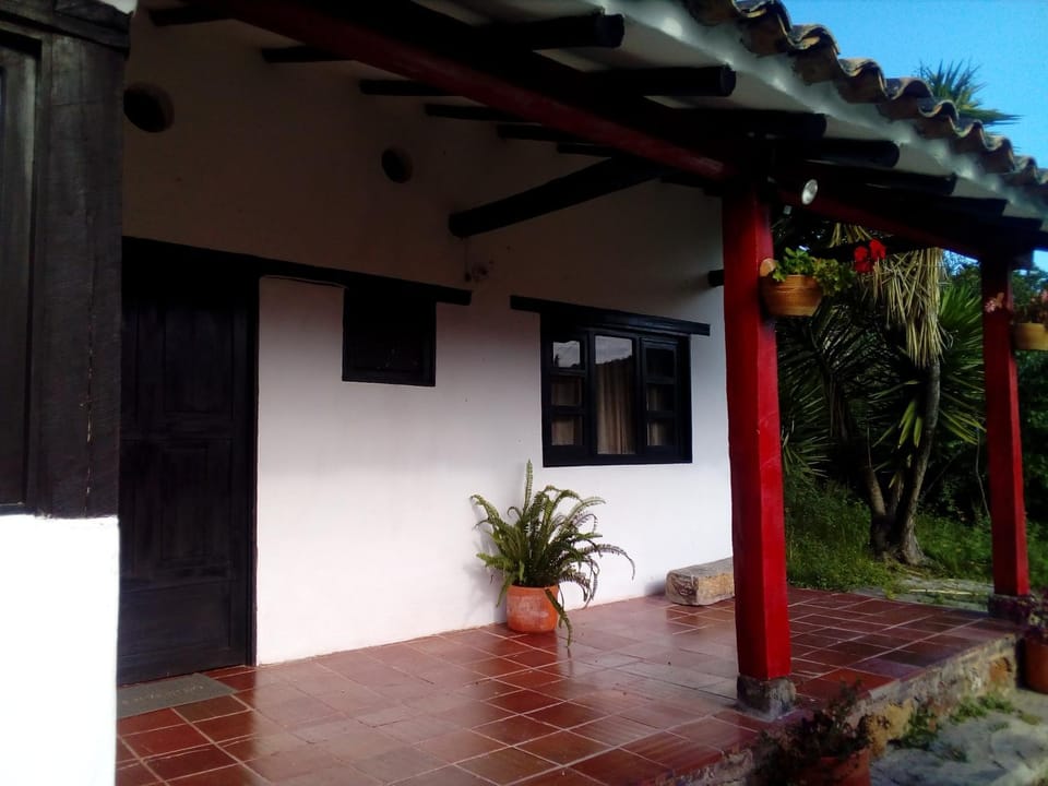 Patio, Facade/entrance