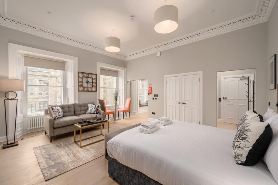Destiny Scotland George IV Apartments Apartment in Edinburgh