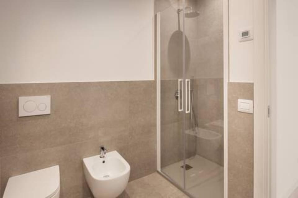 Shower, Toilet, Bathroom, bidet