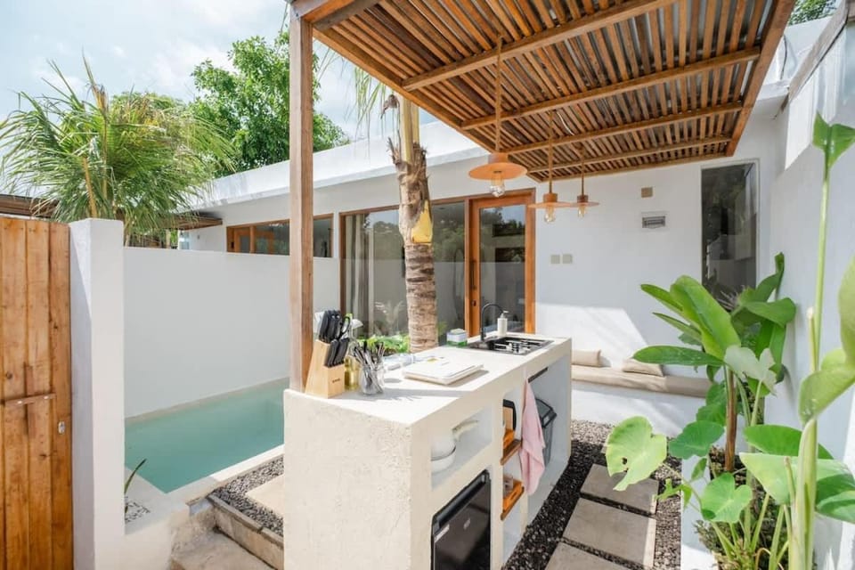 Canna Uluwatu - Stylish Private 1BR Pool Suite House in Bali