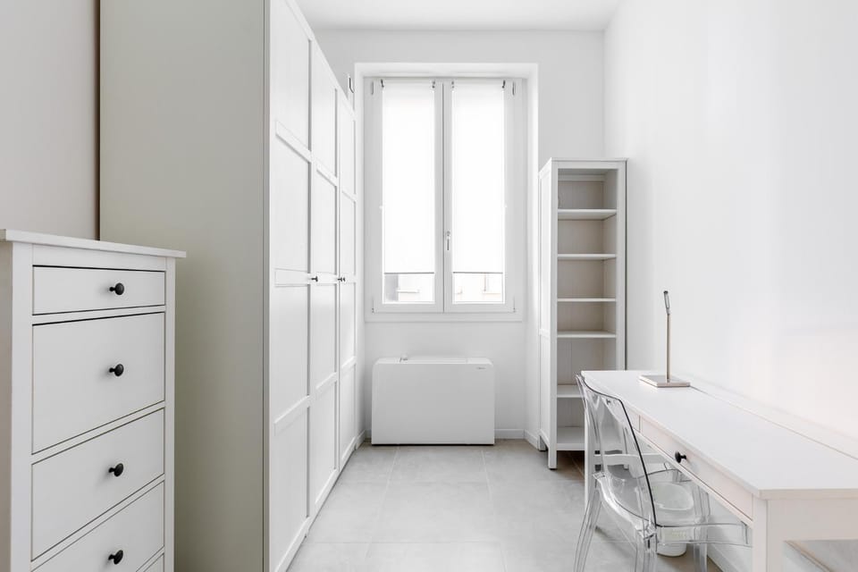 Bedroom, wardrobe