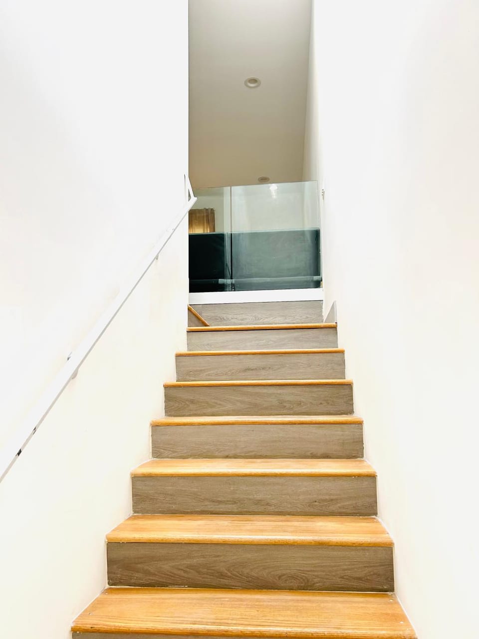 New Lux Skyline Loft in LA Apartment hotel in Van Nuys