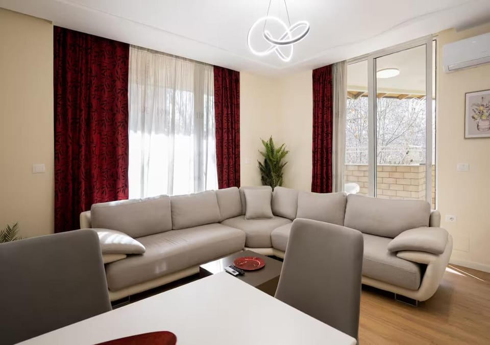 Living room, Seating area, air conditioner
