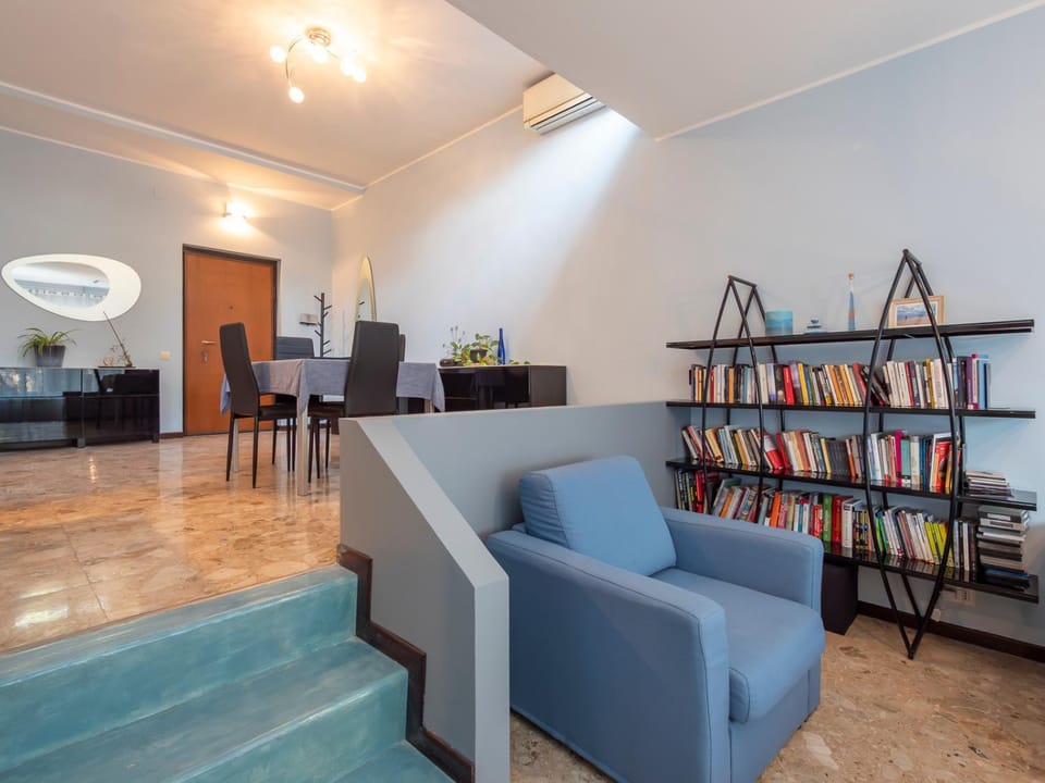 I Host Apartment - Falck 53 Apartment in Milan