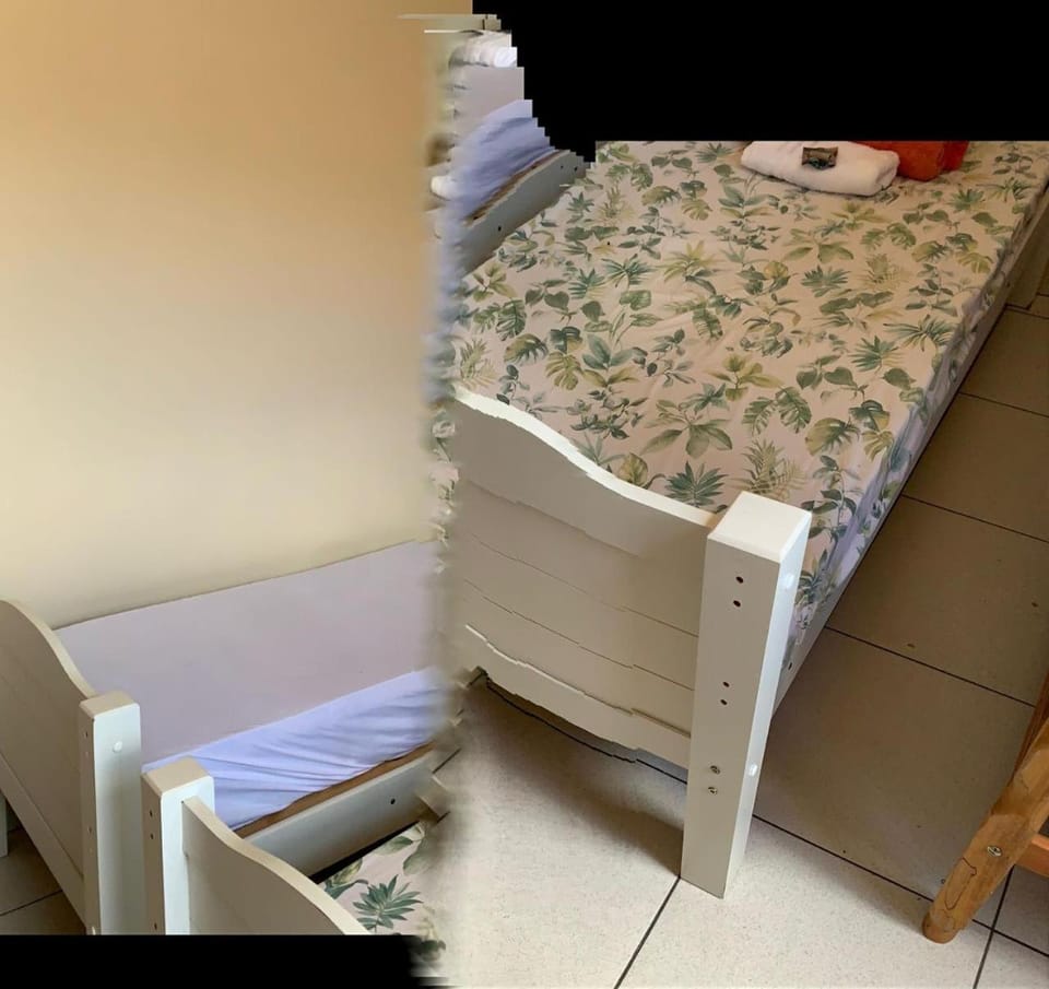 Alojamento Efrata quarto 1 Hostel in São Gonçalo