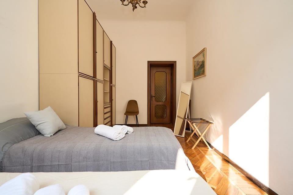 Bed, Photo of the whole room, Bedroom, towels, wardrobe