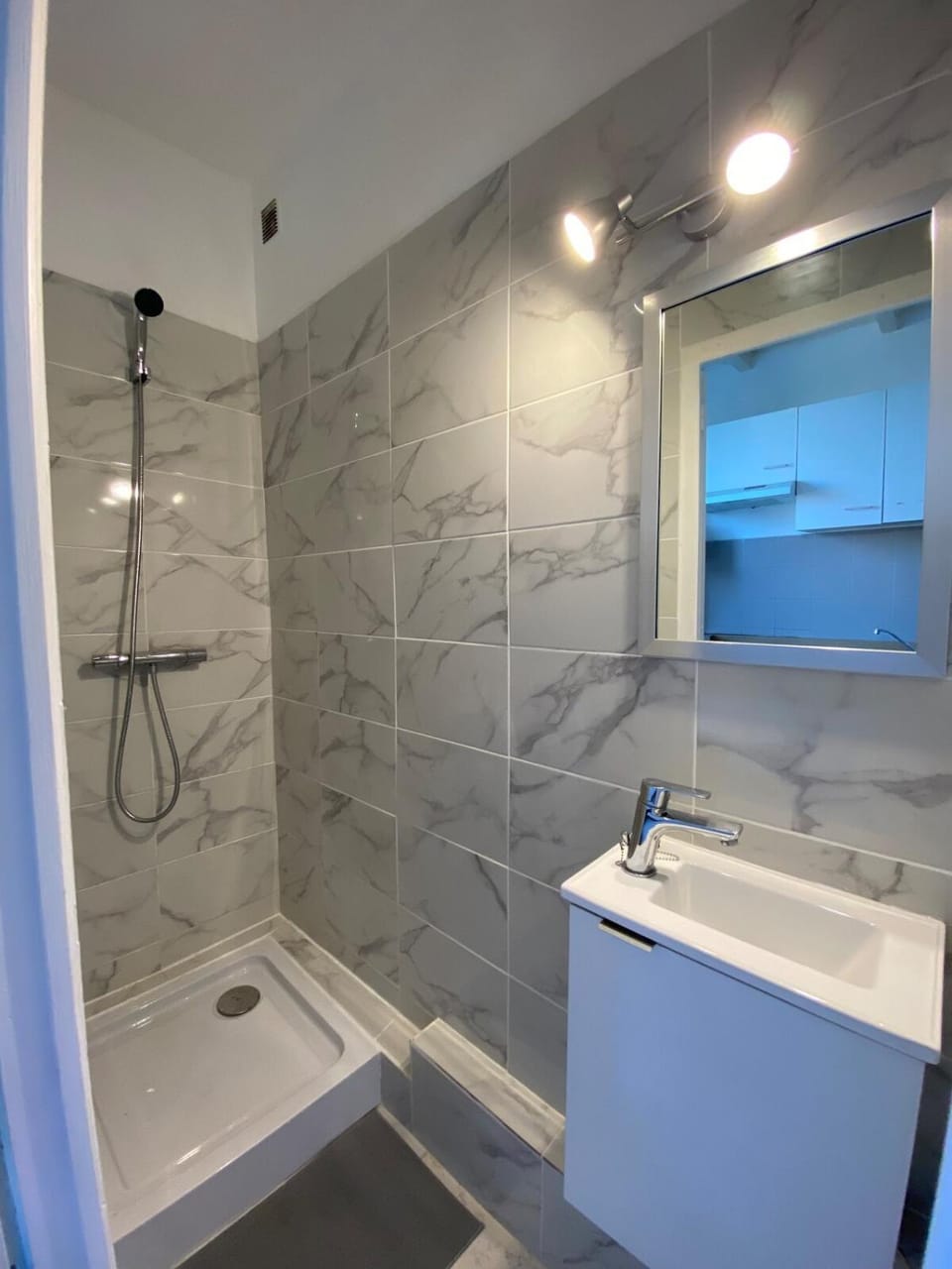 Shower, Bathroom
