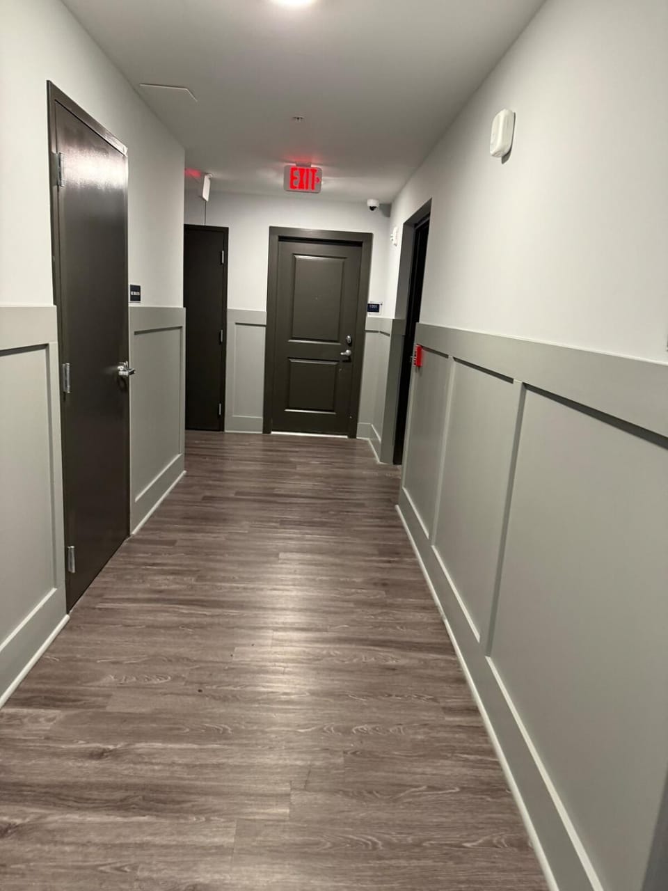 Lux High Rise one stop 2 bedroom private Share kitchen Professional Respected apartment Apartment in Atlanta