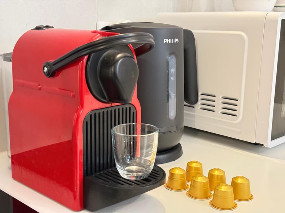 Coffee/tea facilities, Kitchen or kitchenette