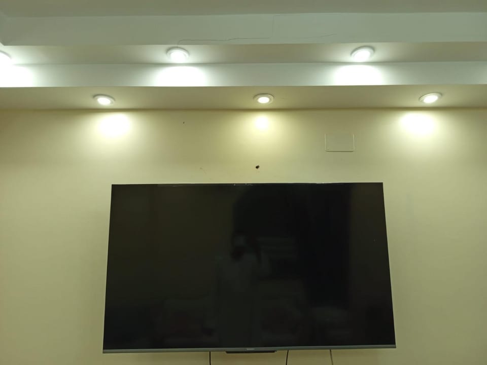 Communal lounge/ TV room, TV and multimedia, Evening entertainment