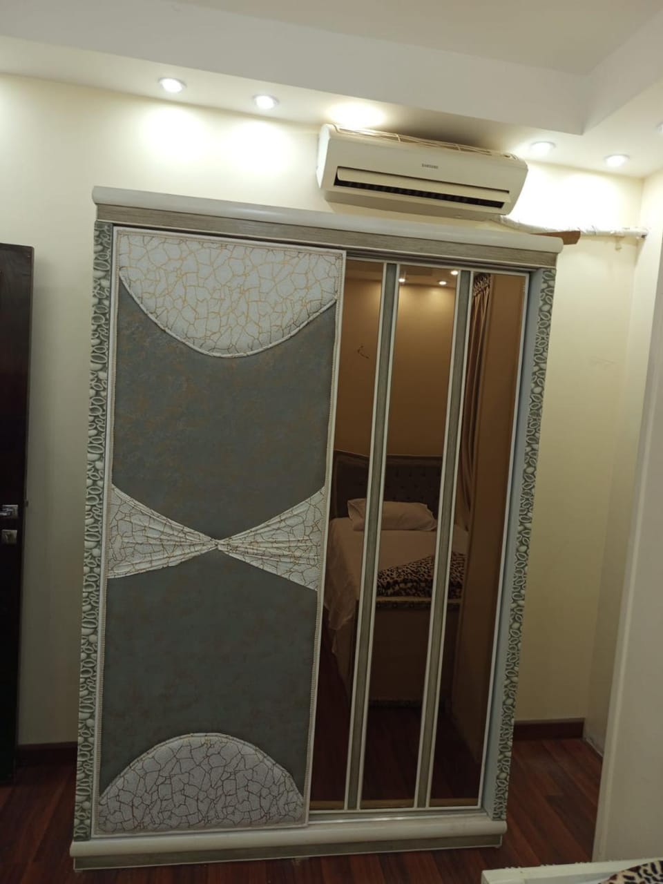 wardrobe