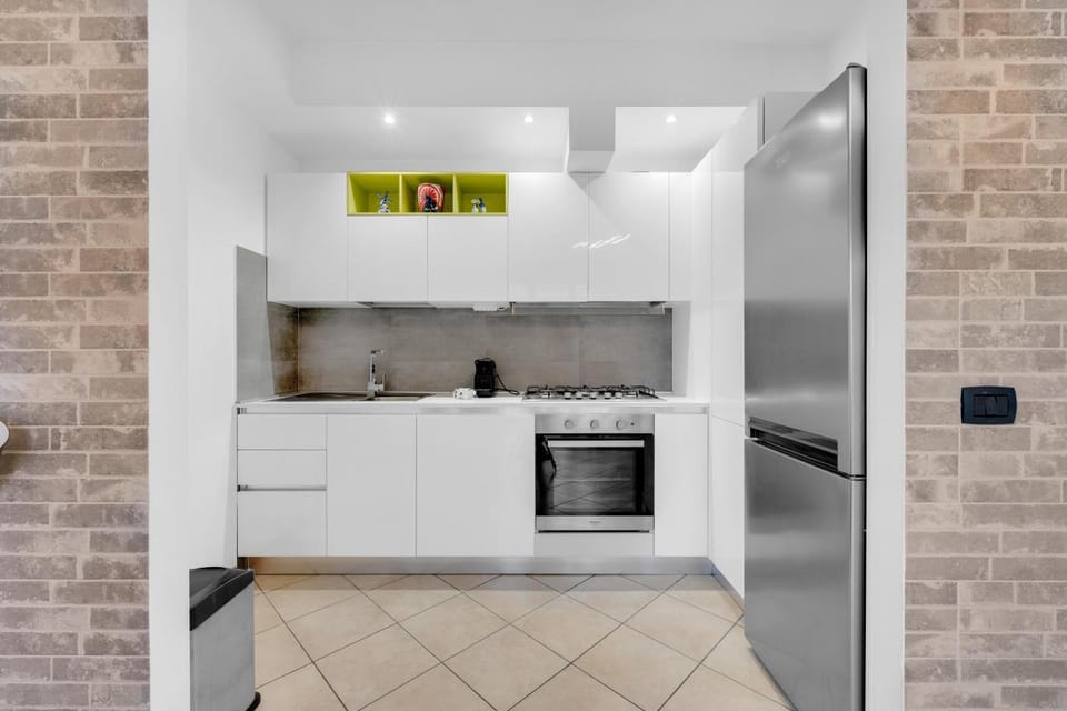 Kitchen or kitchenette, oven, stove