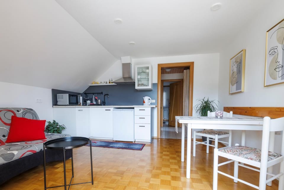 Kitchen or kitchenette, Living room, Dining area