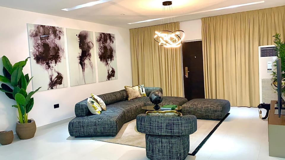 Living room, Seating area