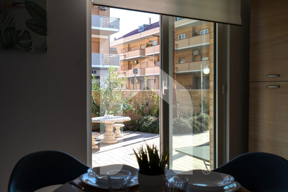 Day, Balcony/Terrace, Dining area