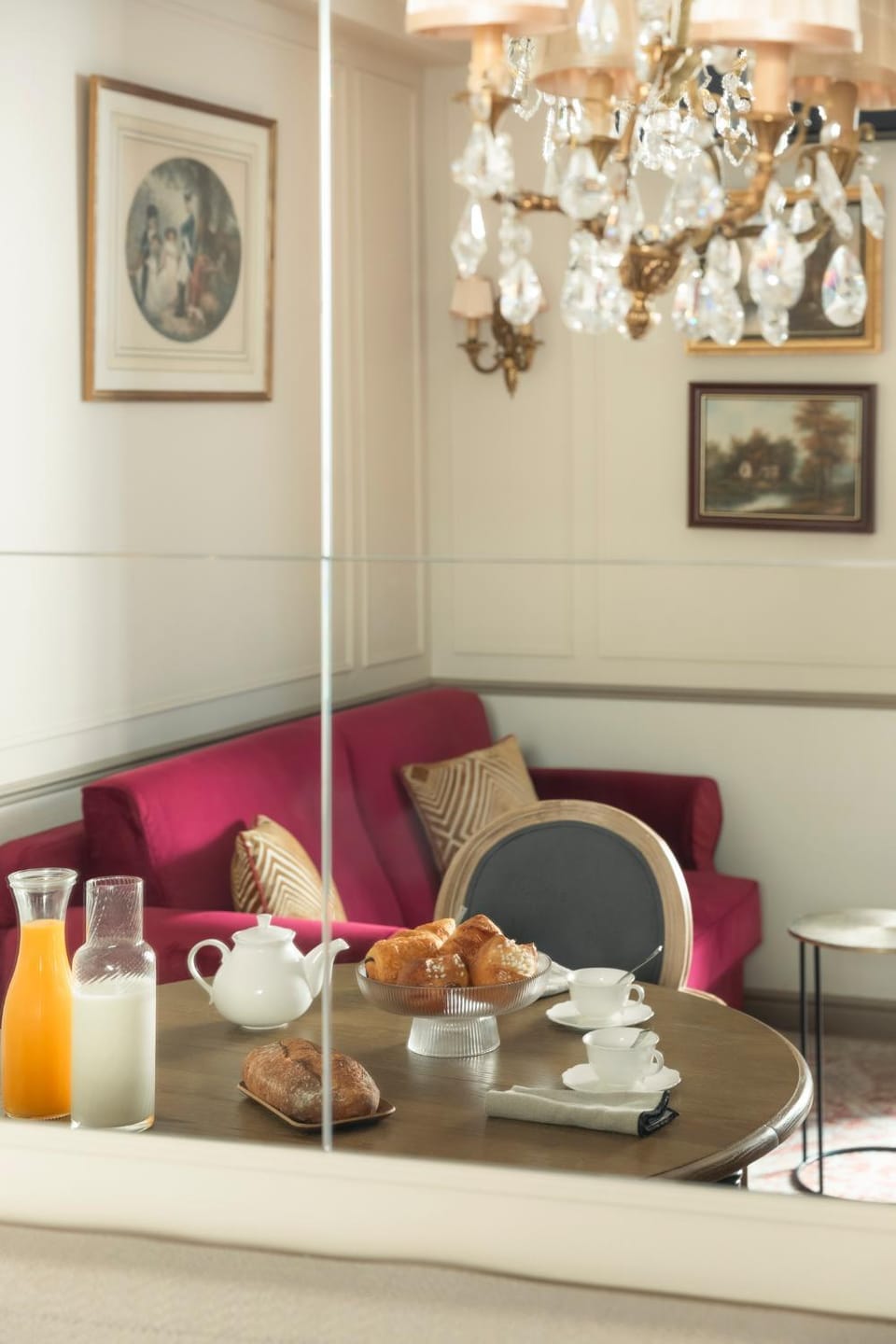 Merveil - Signature Suite - Tour Eiffel - Bourgogne Apartment in Paris