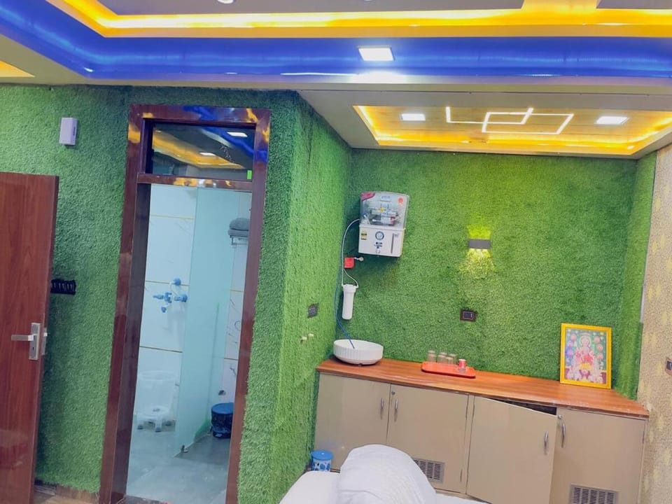 Radhika Home Stay Apartment in Uttar Pradesh