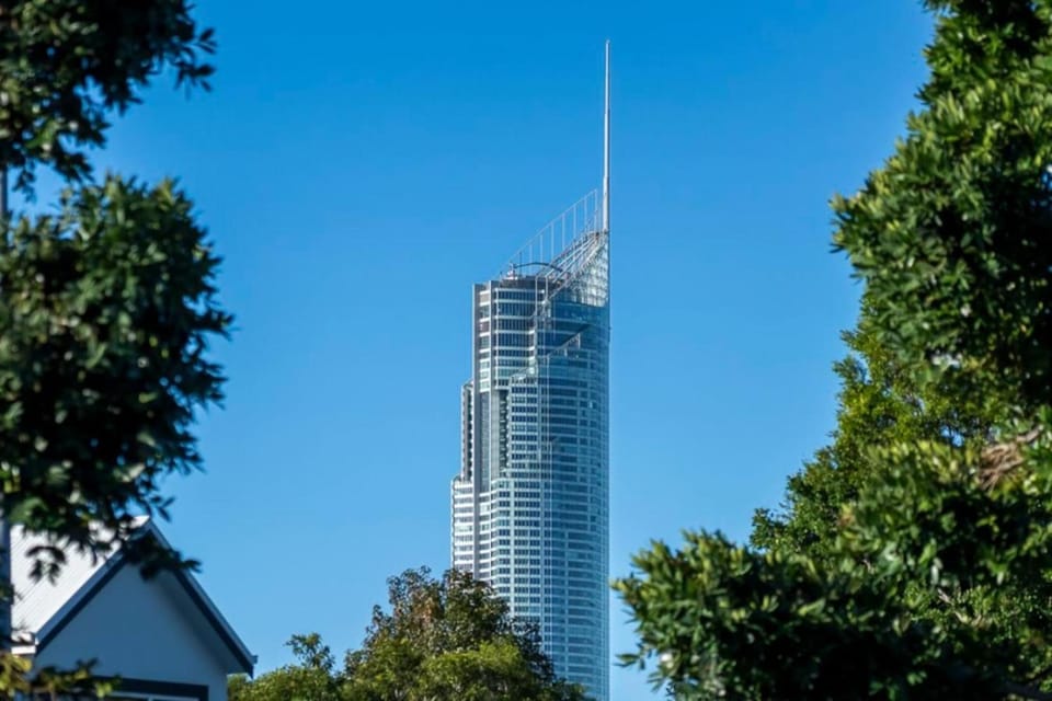 Serenity Getaway Your Home Away From Home Views Apartment in Surfers Paradise Boulevard
